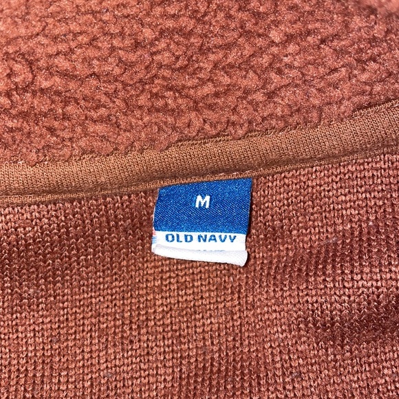 Old Navy - size medium - cropped Sherpa 1/2 zip - Picture 5 of 11
